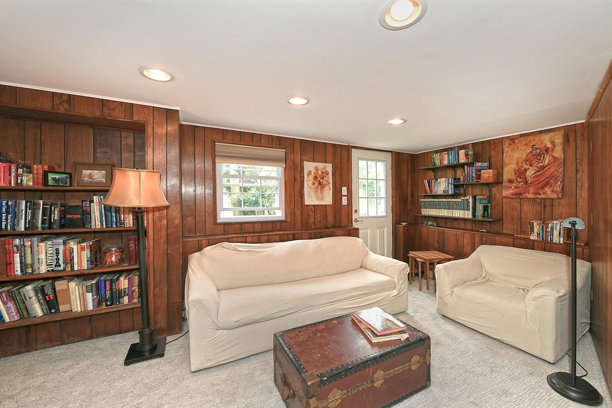 60 Elizabeth Drive, Bethpage, New York image 17