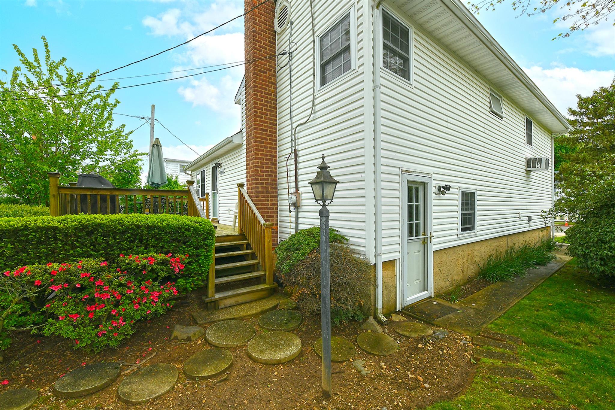 60 Elizabeth Drive, Bethpage, New York image 28