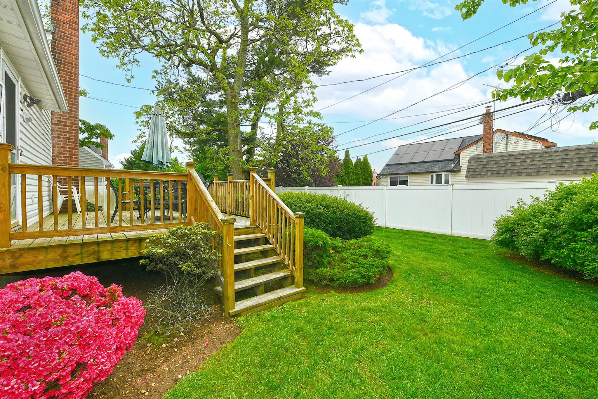 60 Elizabeth Drive, Bethpage, New York image 21