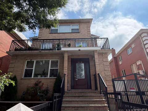 Multifamily For Rent - 13440 58th Avenue #2FL<br/> Flushing, NY 11355