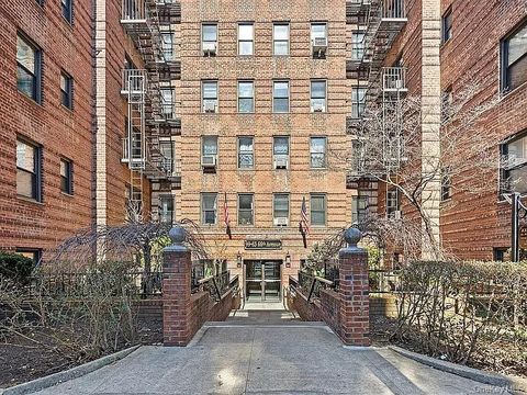 Homes For Sale - 9963 66th Avenue #F11<br/> Queens County, Rego Park, NY 11374