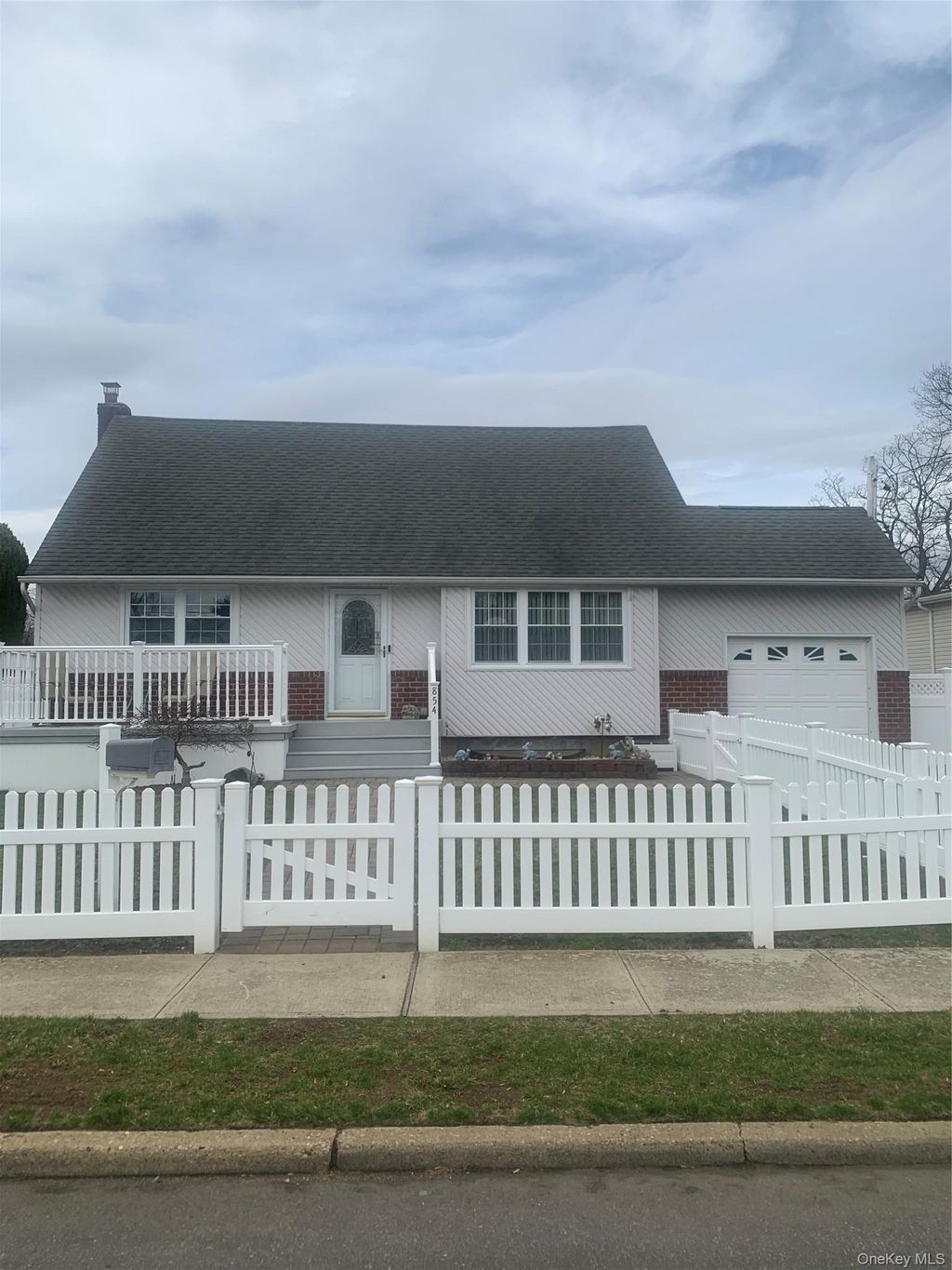 Photo of 854 Terra Lane, North Bellmore, NY 11710 (MLS # 1004908)