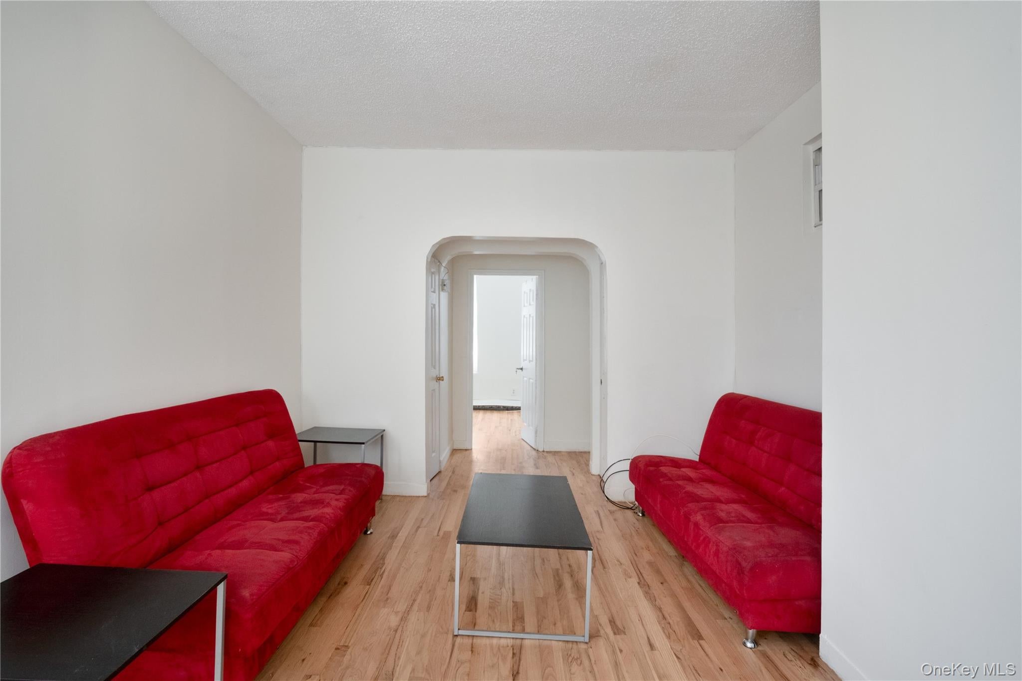 211 Kosciuszko Street 3 - Photo 3
