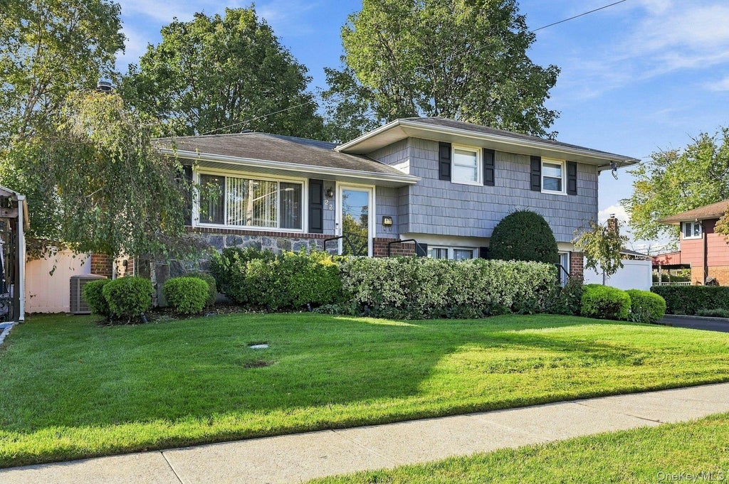 Photo of 23 Chance Street, Hicksville, NY 11801 (MLS # 1060183)