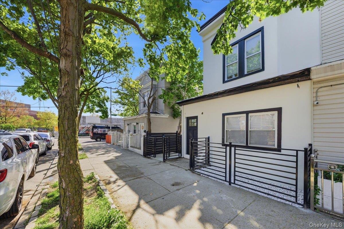 2407 Butler Place
