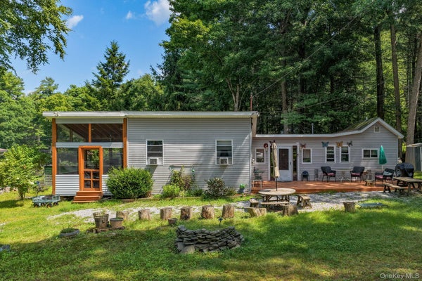 30 BEACH RD, GLEN SPEY, NY 12737 - Image eb8779a19bbe7e4bc5dd6d42cd3ca043/2428983231