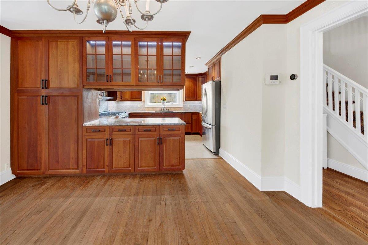 12 Pilgrim Avenue, Yonkers, New York image 9