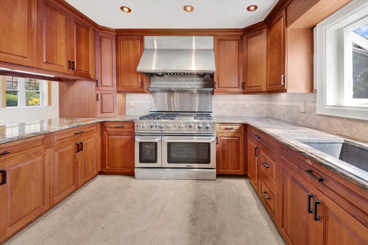 12 Pilgrim Avenue, Yonkers, New York image 12