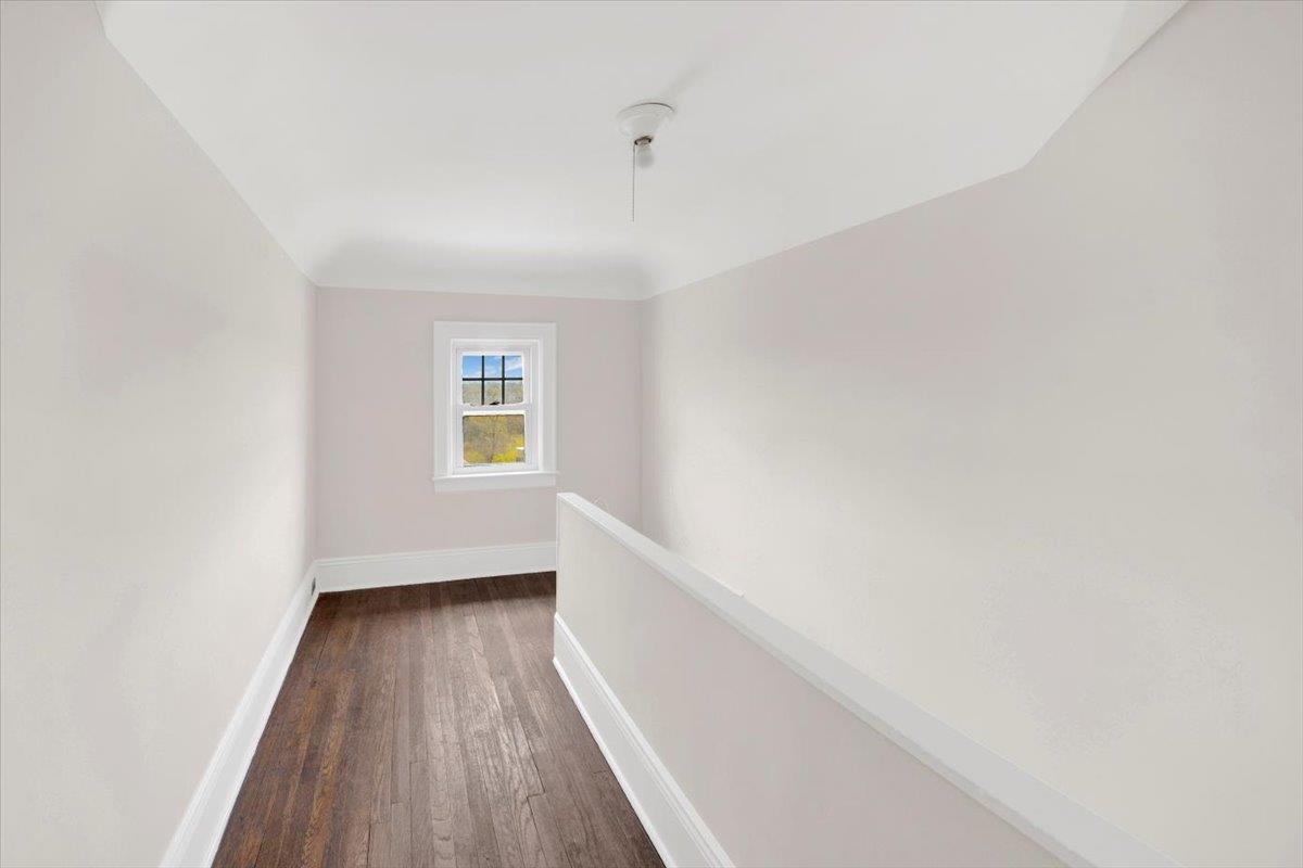 12 Pilgrim Avenue, Yonkers, New York image 26