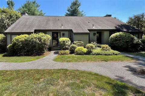 Photo of 247 Heritage Hills #A, Somers, NY 10589 (MLS # 900231)