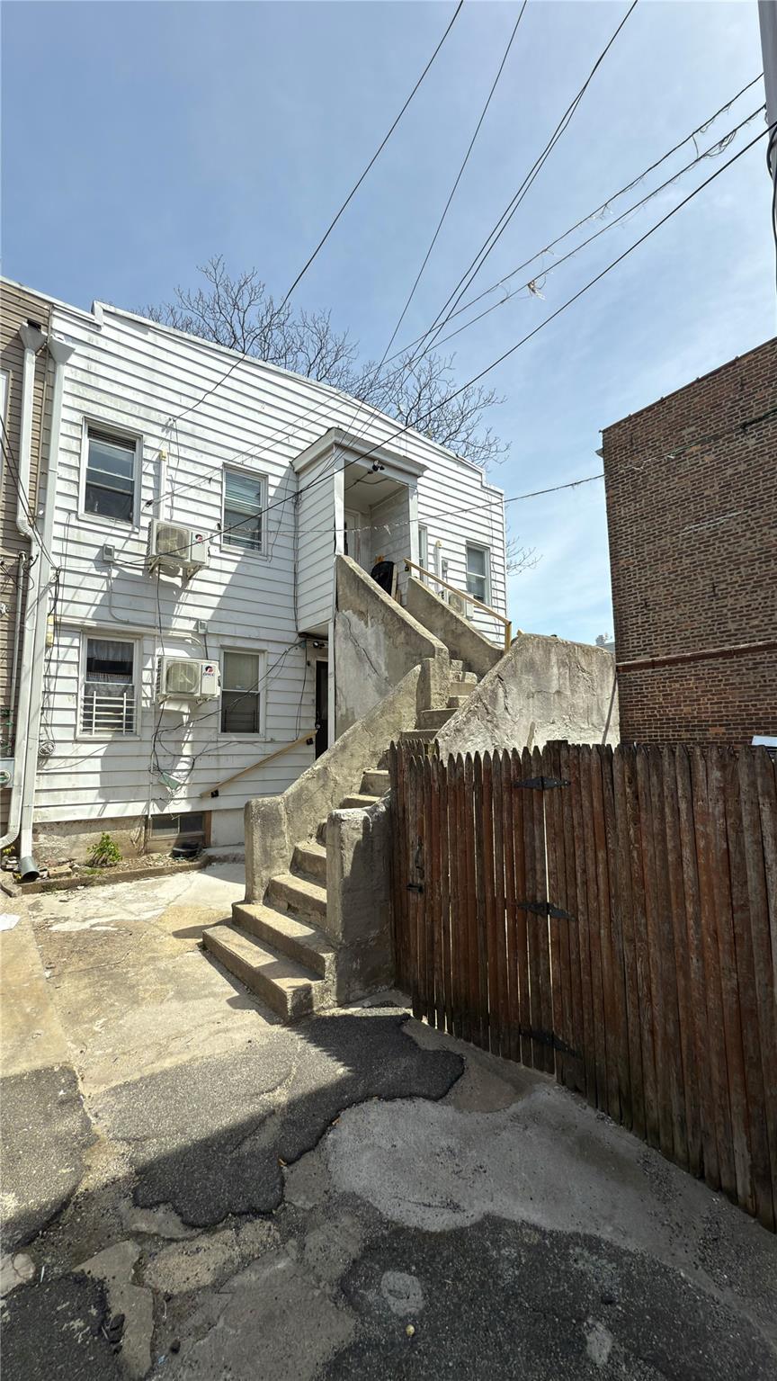 5507 103rd Street