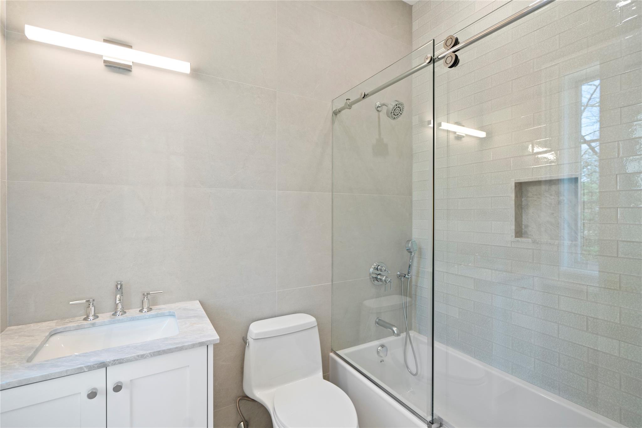 20 W Knollwood Road, Muttontown, Florida image 23