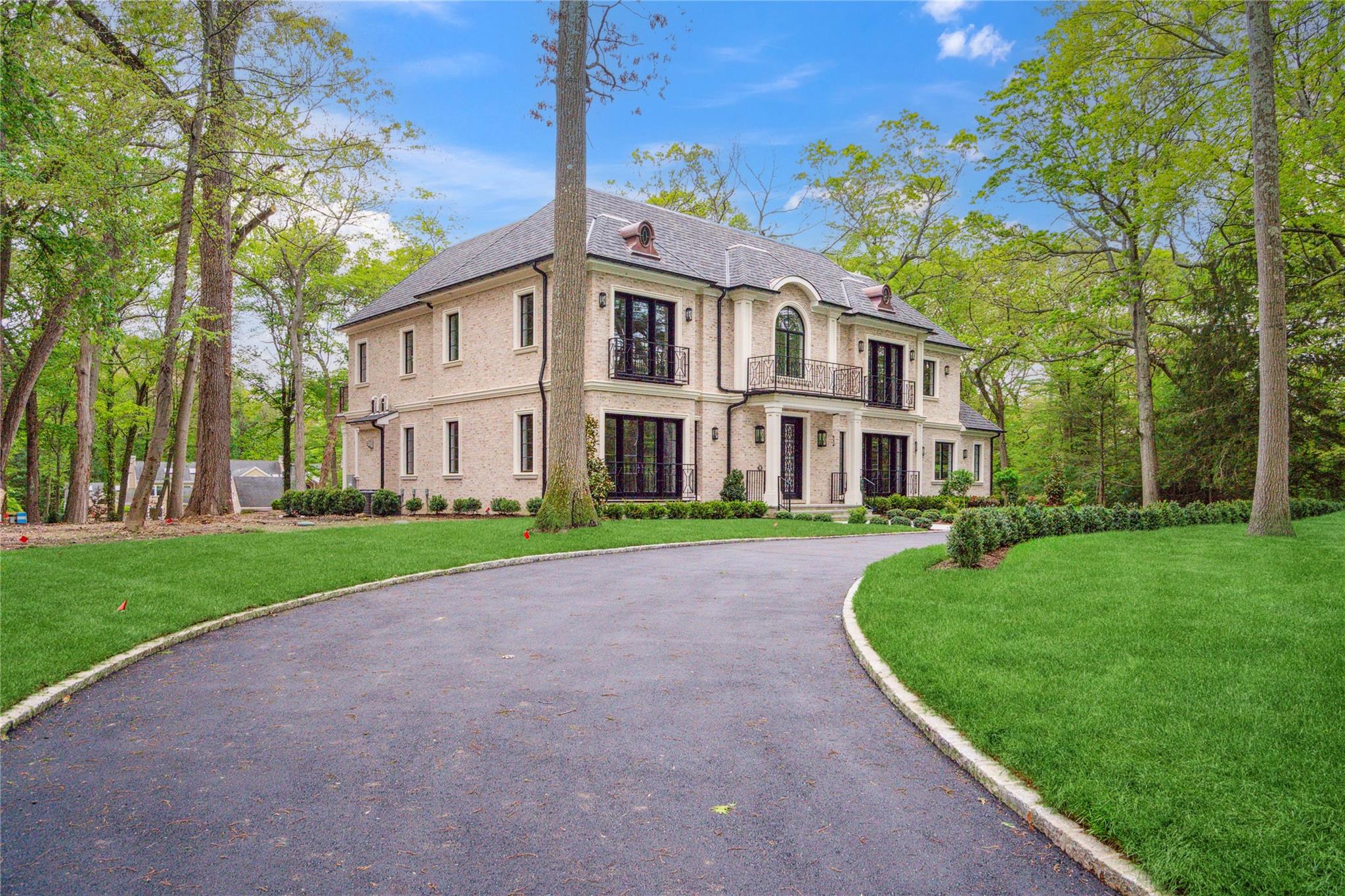 20 Knollwood Road