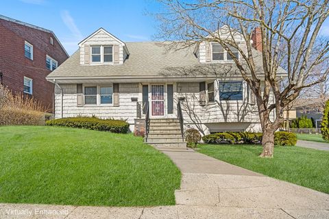 Multifamily For Sale - 168 Park Avenue<br/> Harrison, NY 10528