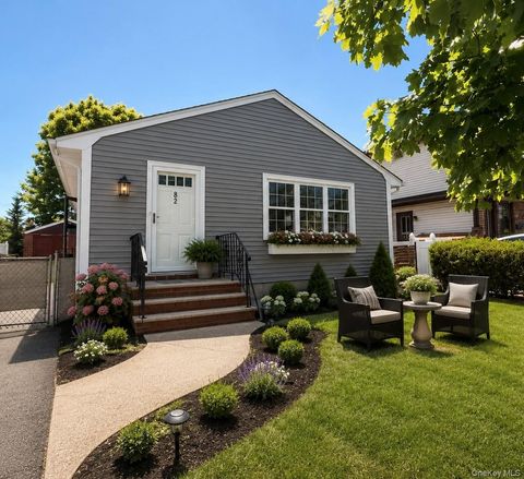 82 1st Street New Hyde Park NY 11040