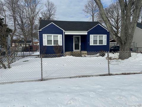 Homes For Sale - 23 Hemlock Street<br/> Wyandanch, NY 11798