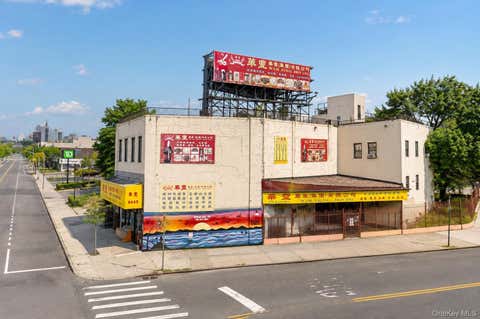 Photo of 78-21 Queens Boulevard, Elmhurst, NY 11373 (MLS # 1042515)