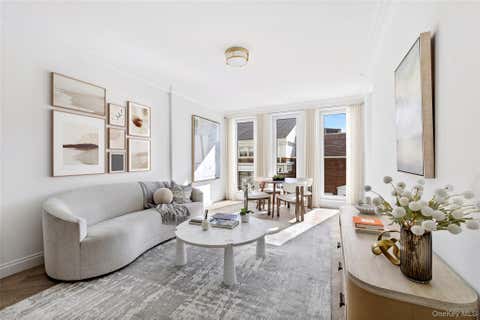 Condo For Sale - 78-29 Austin Street #318<br/> Forest Hills, NY 11375