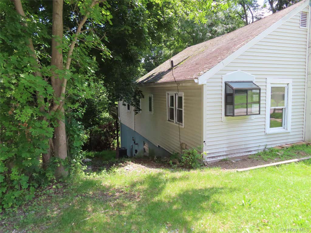 Photo of 4 Wilbur Road, Pleasant Valley, NY 12569 (MLS # 1038005)