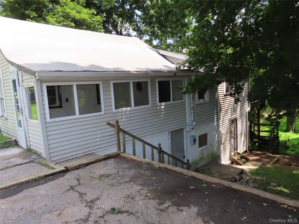 Photo of 4 Wilbur Road, Pleasant Valley, NY 12569 (MLS # 1038005)