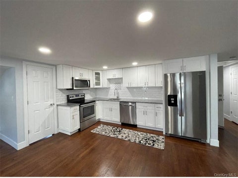Photo of 254 S Ridge Street, Rye Brook, NY 10573 (MLS # 1030020)