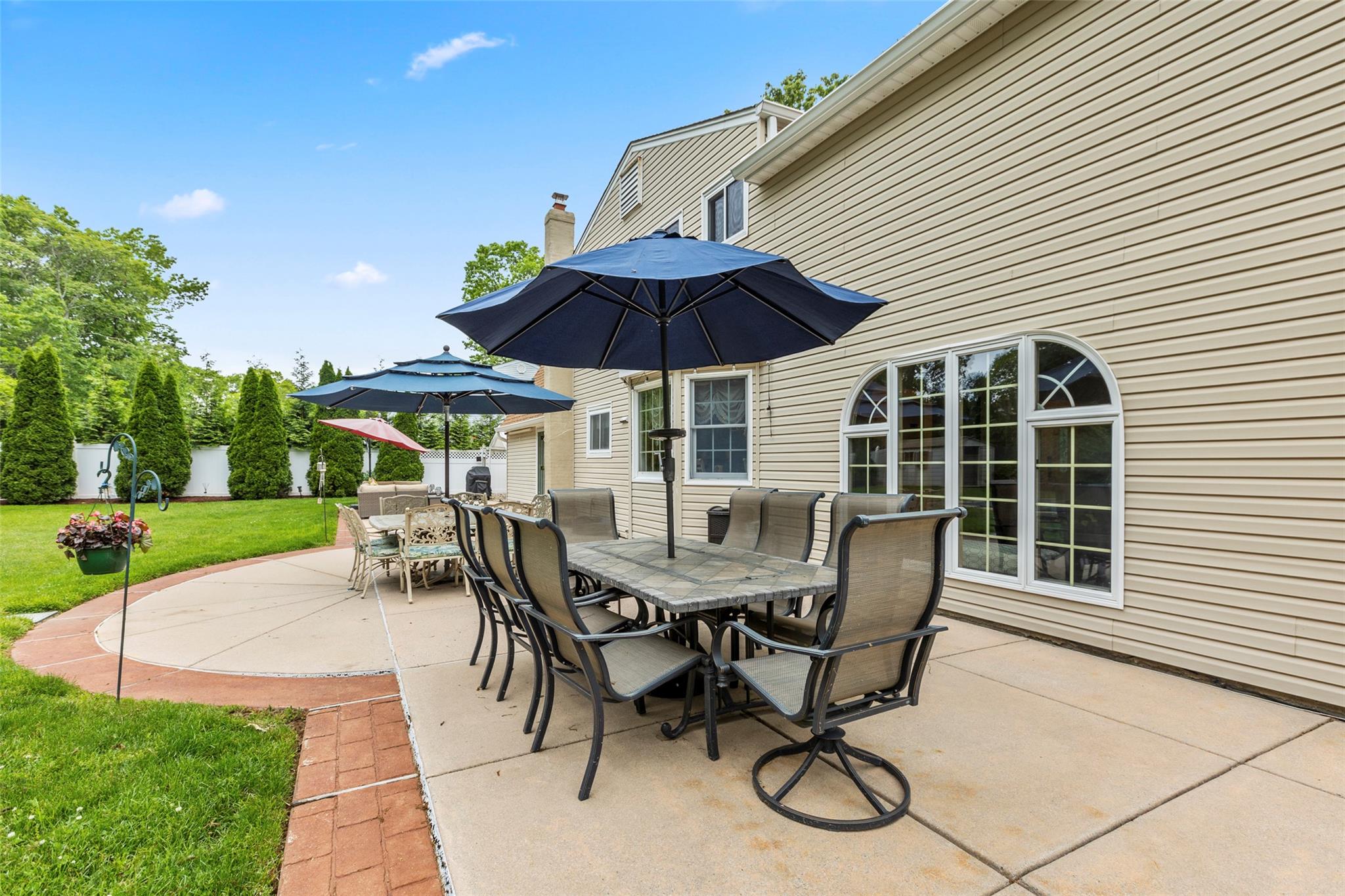8 Wichard Boulevard, Commack, New York image 31