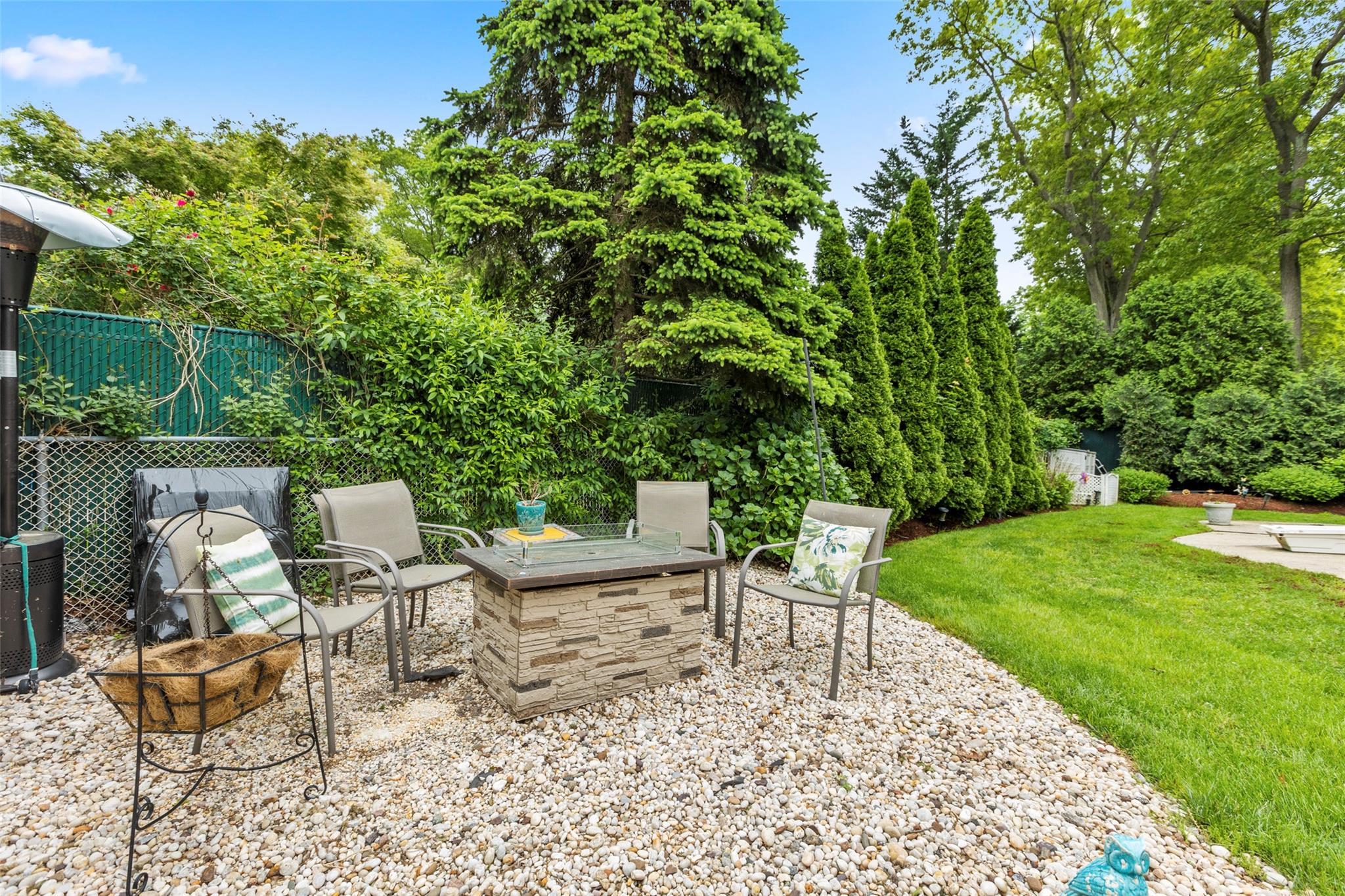 8 Wichard Boulevard, Commack, New York image 30