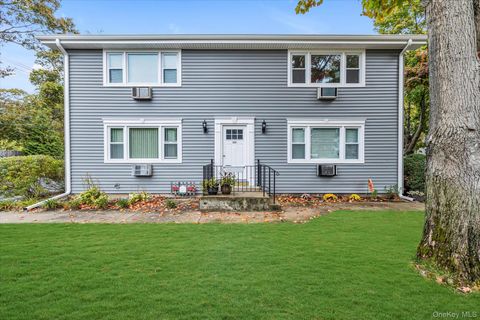 Photo of 109 Cardinal Lane Ln #2A, Islip, NY 11751 (MLS # 930874)