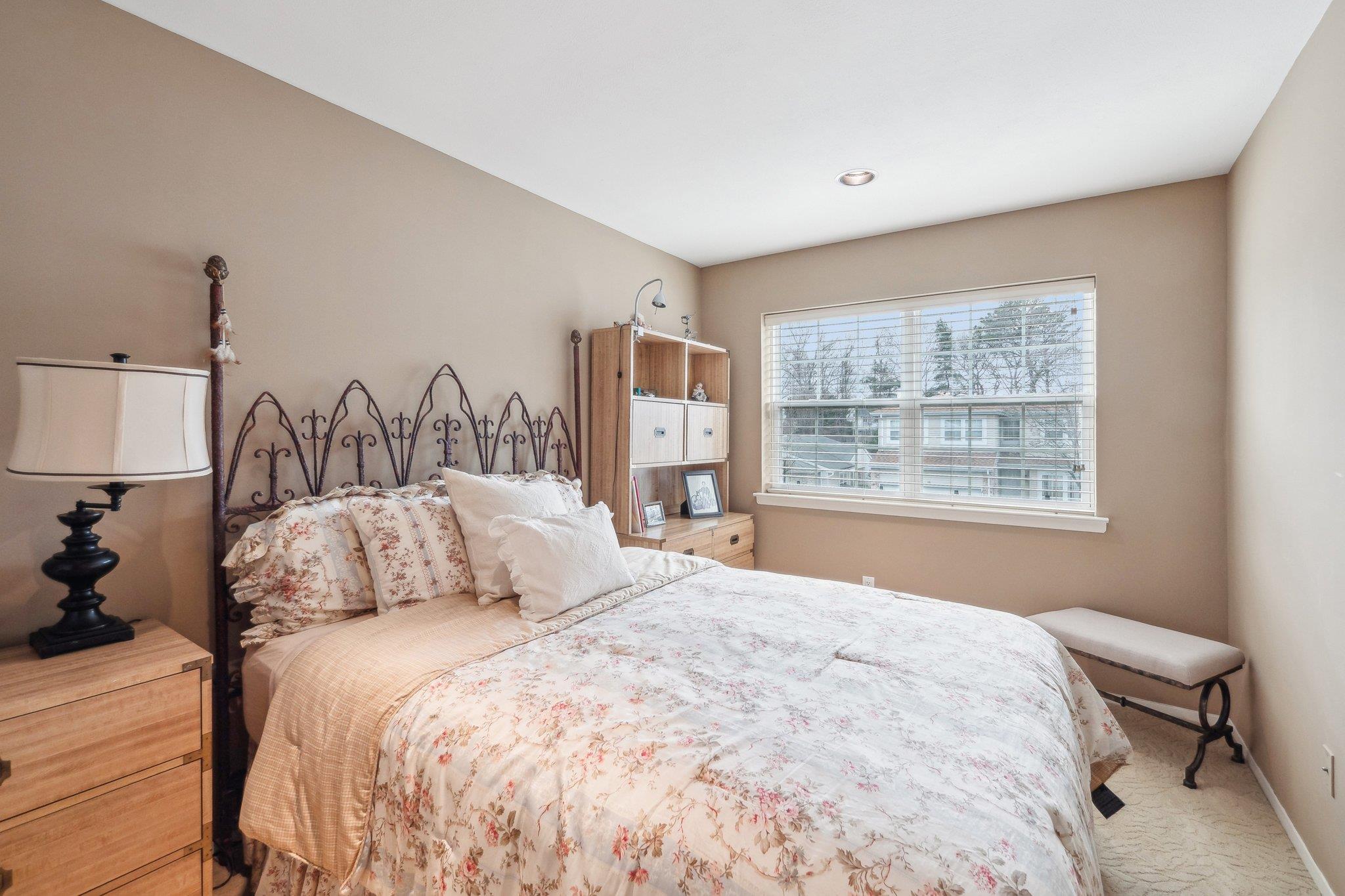 15 Colony Drive #15, Holbrook, New York image 36