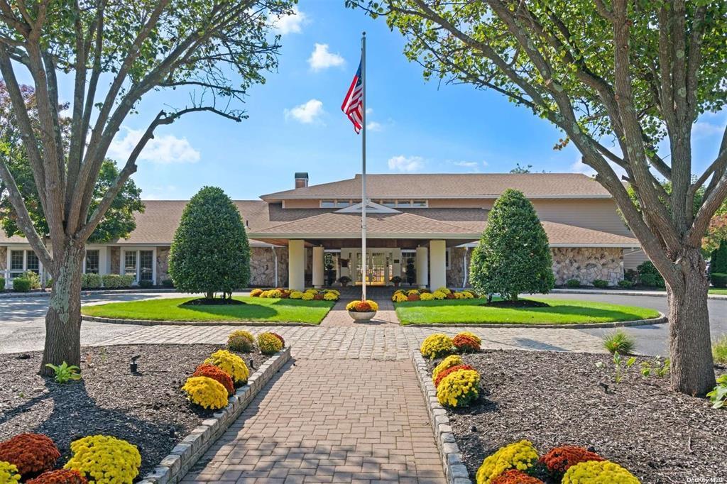 15 Colony Drive #15, Holbrook, New York image 44