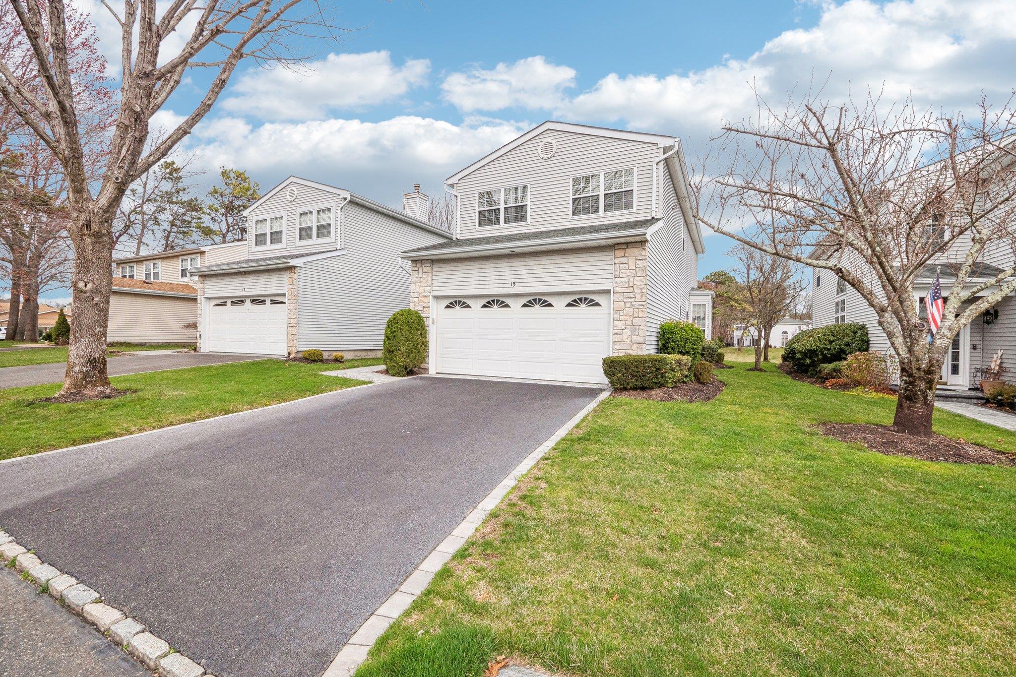 15 Colony Drive #15, Holbrook, New York image 2