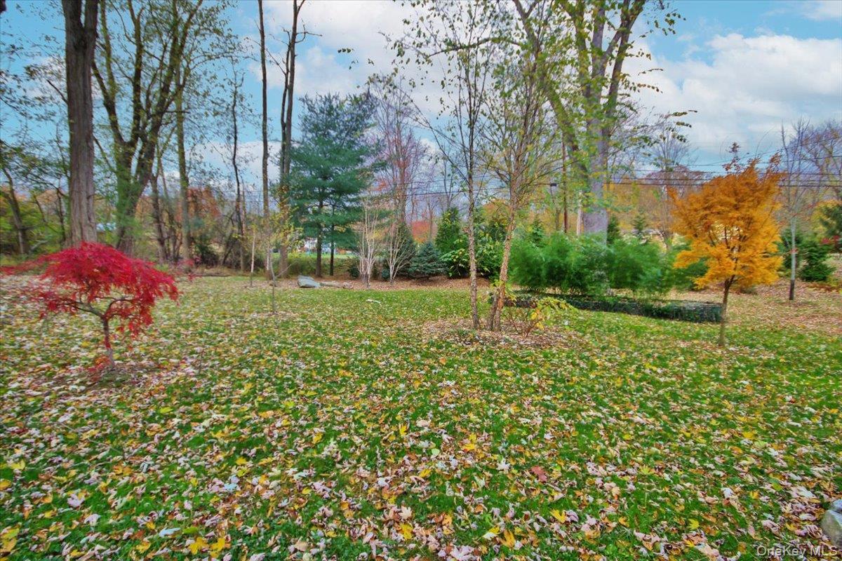 Marlboro, New York 12542, United States, 3 Bedrooms Bedrooms, ,2 BathroomsBathrooms,Residential,Active,239334