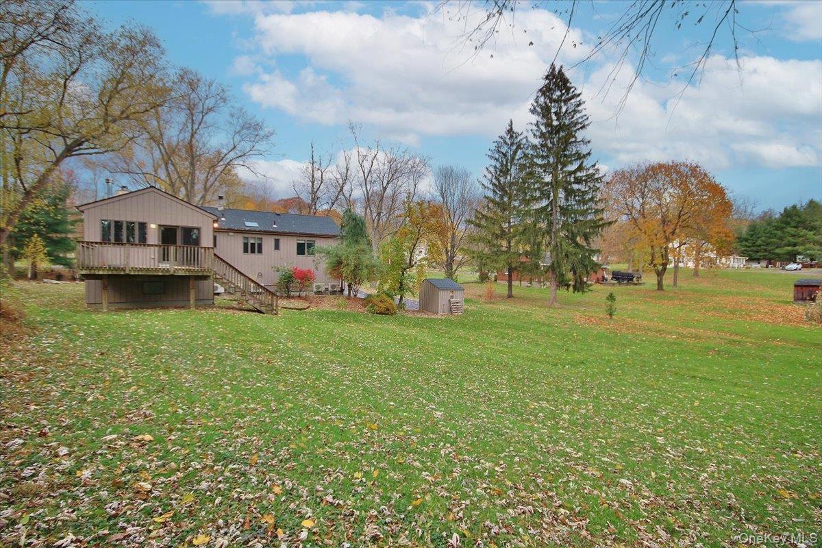 Marlboro, New York 12542, United States, 3 Bedrooms Bedrooms, ,2 BathroomsBathrooms,Residential,Active,239334