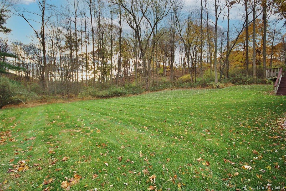 Marlboro, New York 12542, United States, 3 Bedrooms Bedrooms, ,2 BathroomsBathrooms,Residential,Active,239334