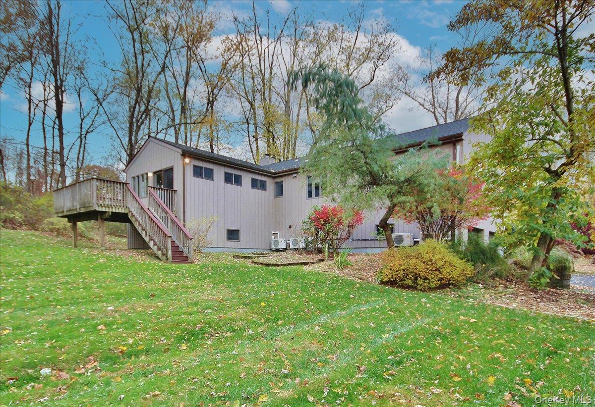 Marlboro, New York 12542, United States, 3 Bedrooms Bedrooms, ,2 BathroomsBathrooms,Residential,Active,239334
