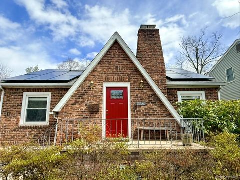 15 Westend Avenue Nyack NY 10960