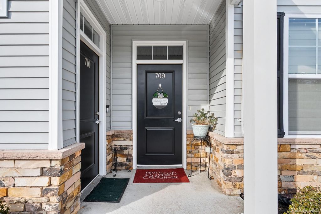 Photo of 709 Breton Way, Glen Cove, NY 11542 (MLS # 955832)