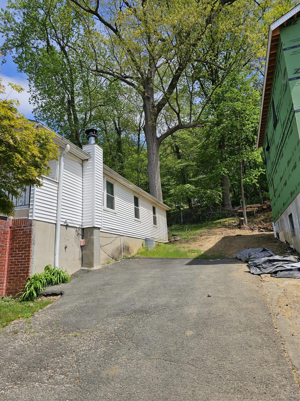 30 Cabot Avenue, Elmsford, New York image 4