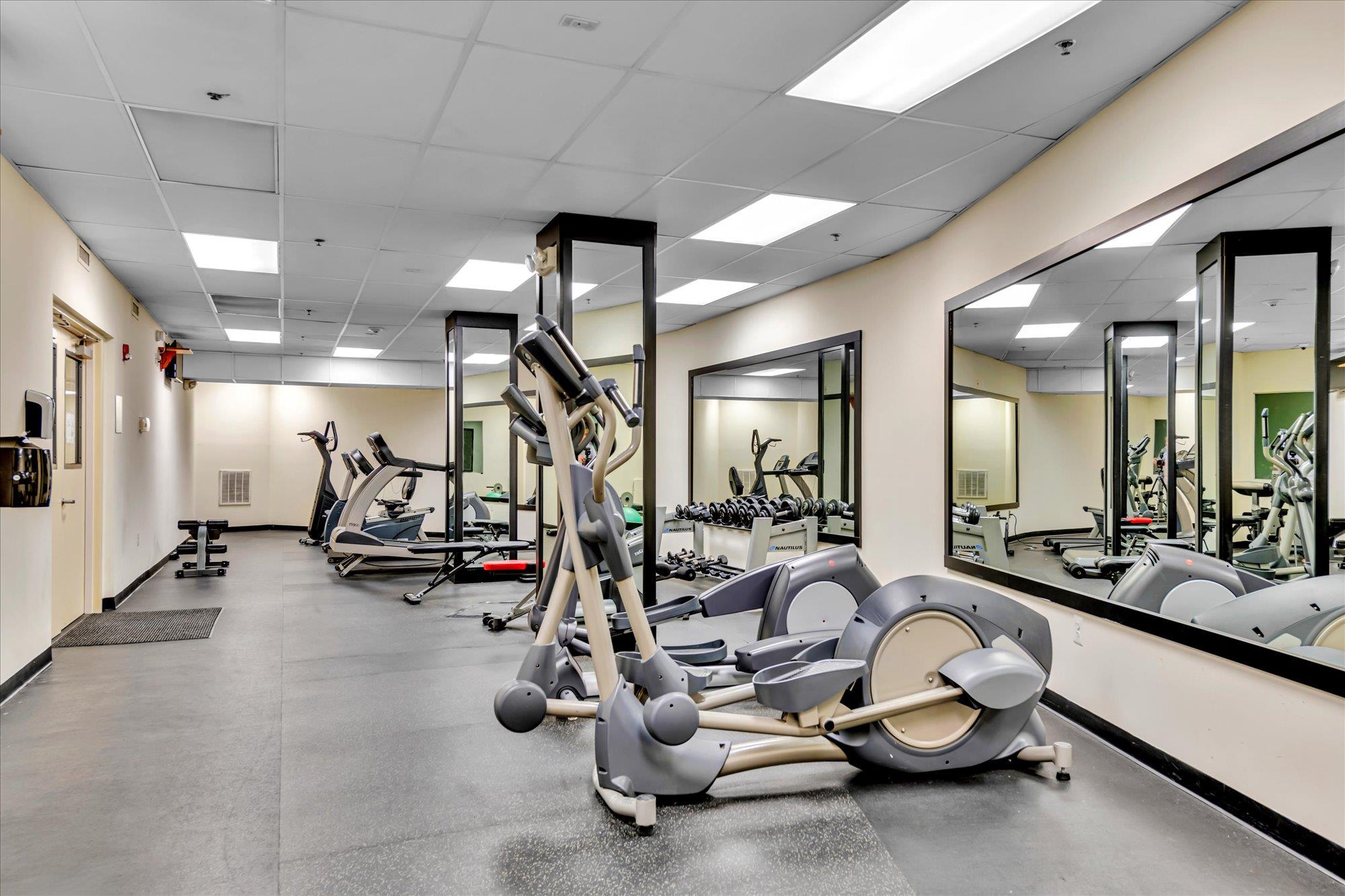 130 Post Avenue #315, Westbury, New York image 14