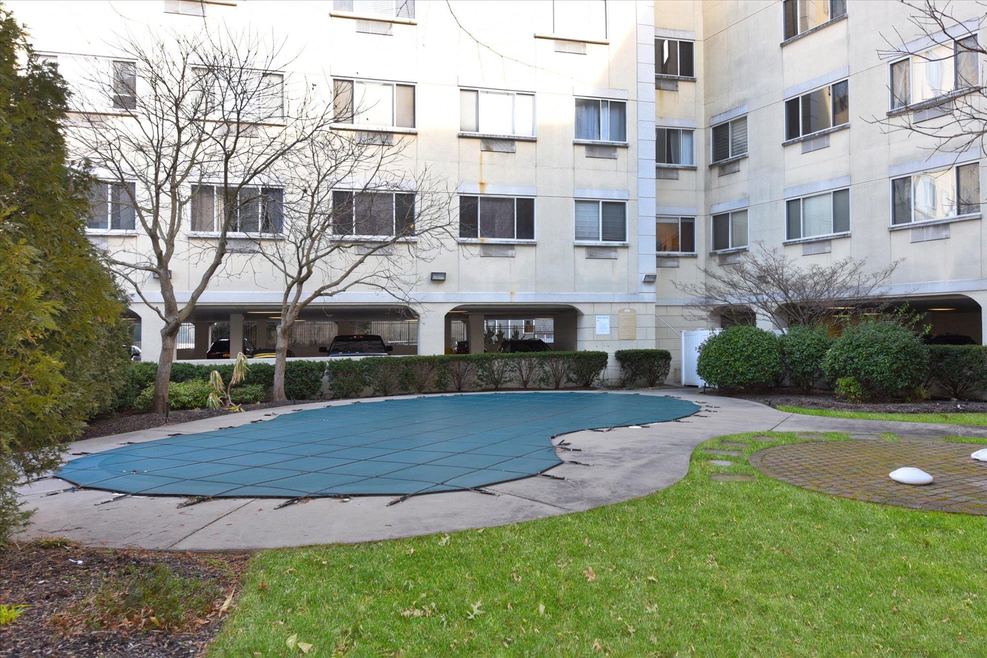 130 Post Avenue #315, Westbury, New York image 16