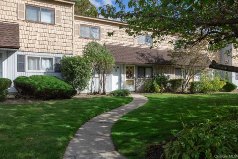 Photo of 202 Pointe Circle North Cir #202, Coram, NY 11727 (MLS # 923012) Photo of 202 Pointe Circle North Cir #202, Coram, NY 11727 (MLS # 923012)