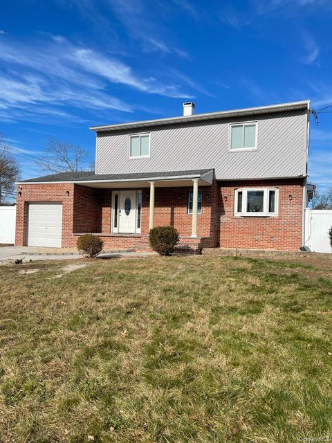Photo of 141 Remington Avenue, Selden, NY 11784 (MLS # 935352)