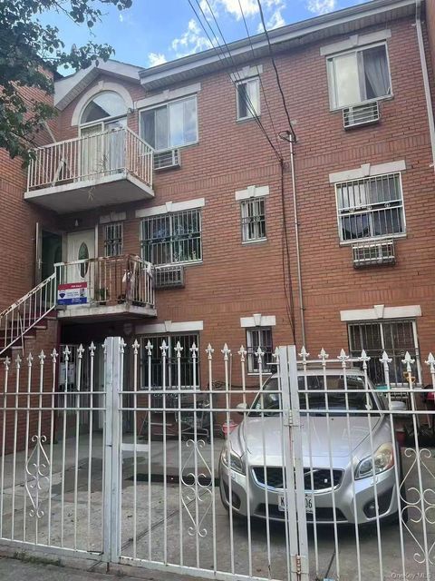 10205 46th ave Corona NY 11368