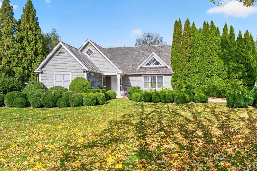 Photo of 16 Borden Lane, East Hampton, NY 11937 (MLS # 1067030)