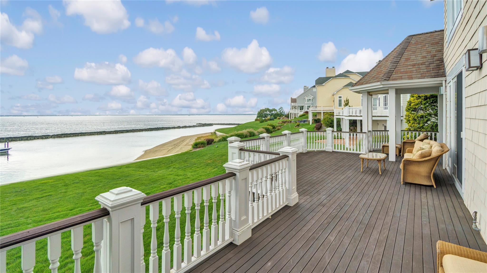 48 Pembroke Drive, Glen Cove, New York image 39