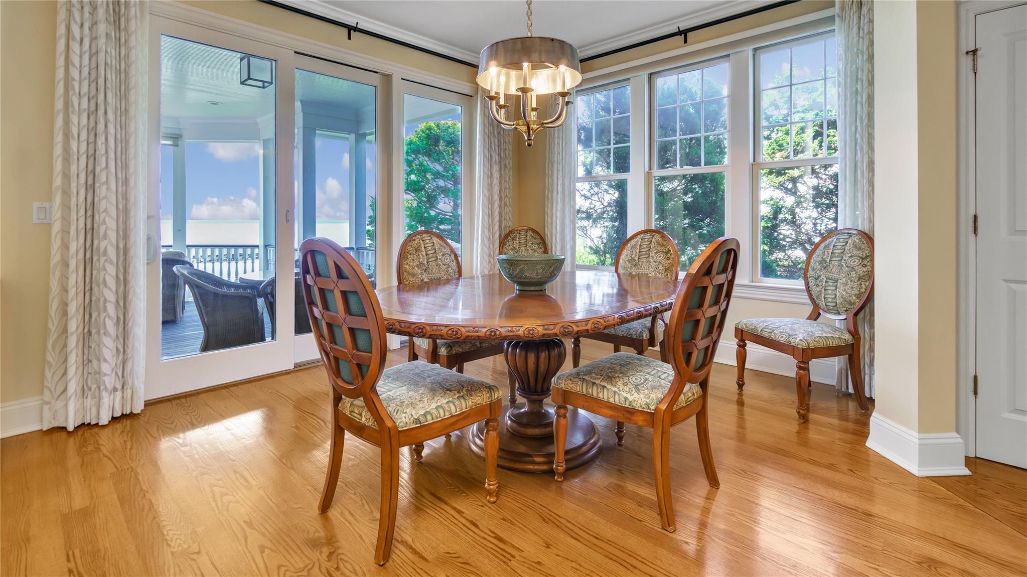 48 Pembroke Drive, Glen Cove, New York image 16