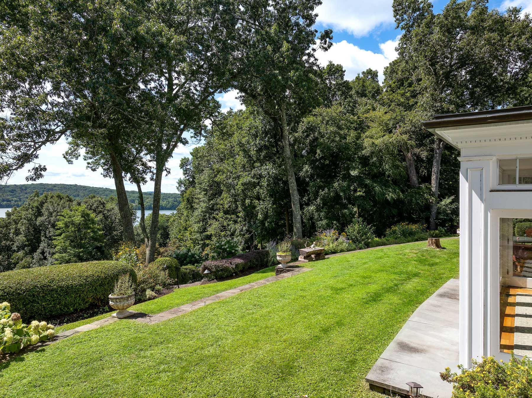 194 Titicus Road, North Salem, New York image 24