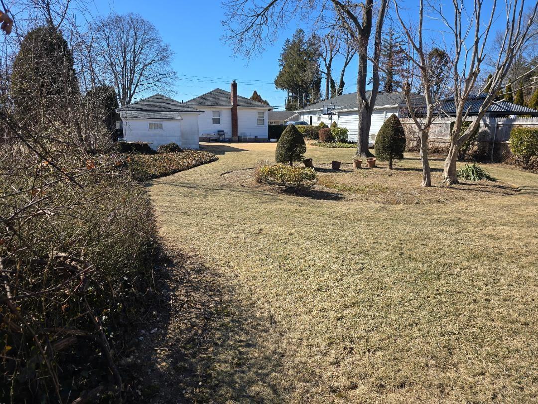 456 Broadway, Bethpage, New York image 38