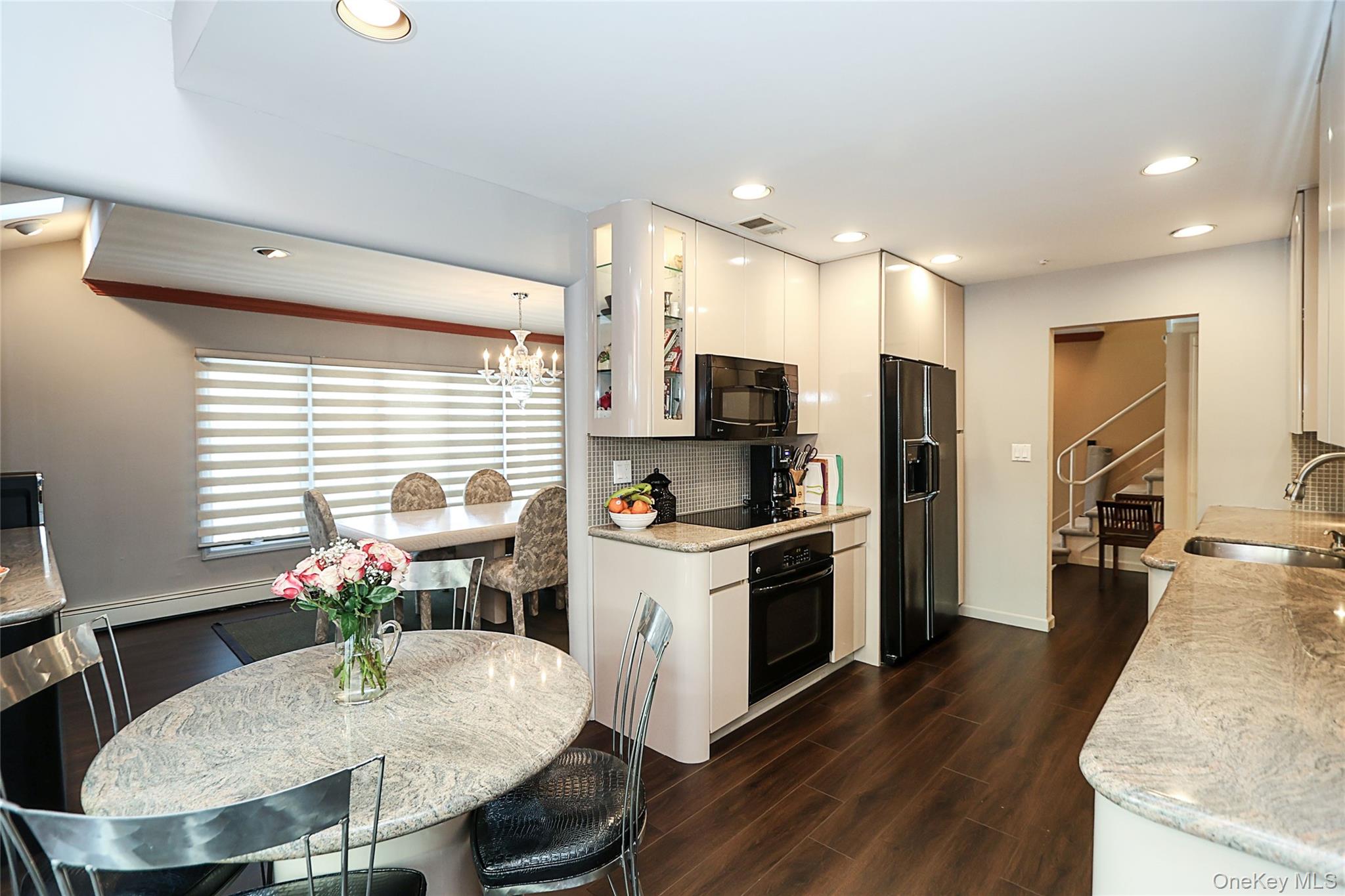 3526 Daniel Crescent