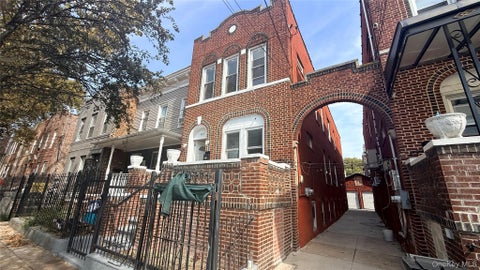 Multifamily For Sale - 469 Atkins Avenue<br/> Brooklyn, NY 11208